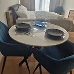 Apartment Holesovice Luxury Prague
