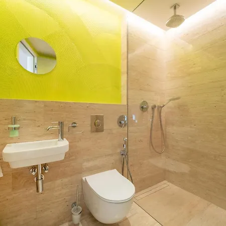Apartment Holesovice Luxury Free Parking Prague