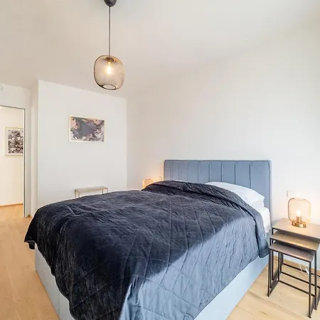 Holesovice Luxury Free Parking Apartment