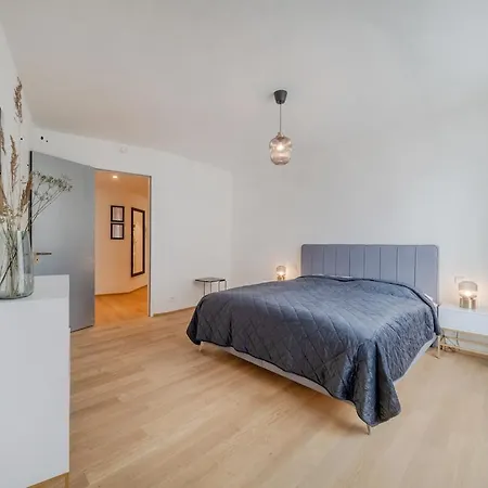 Holesovice Luxury Free Parking Apartment *