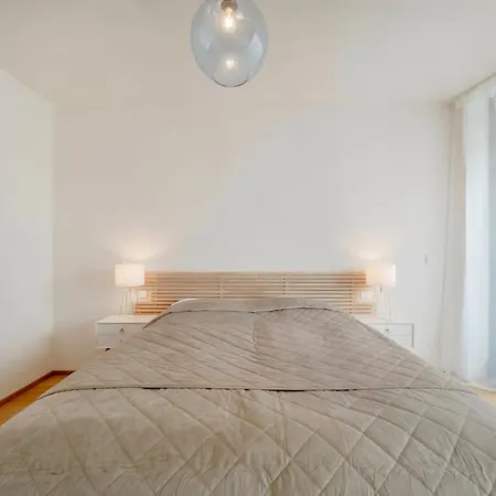 Holesovice Luxury Apartamento Praga
