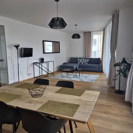 Holesovice Luxury Apartamento *